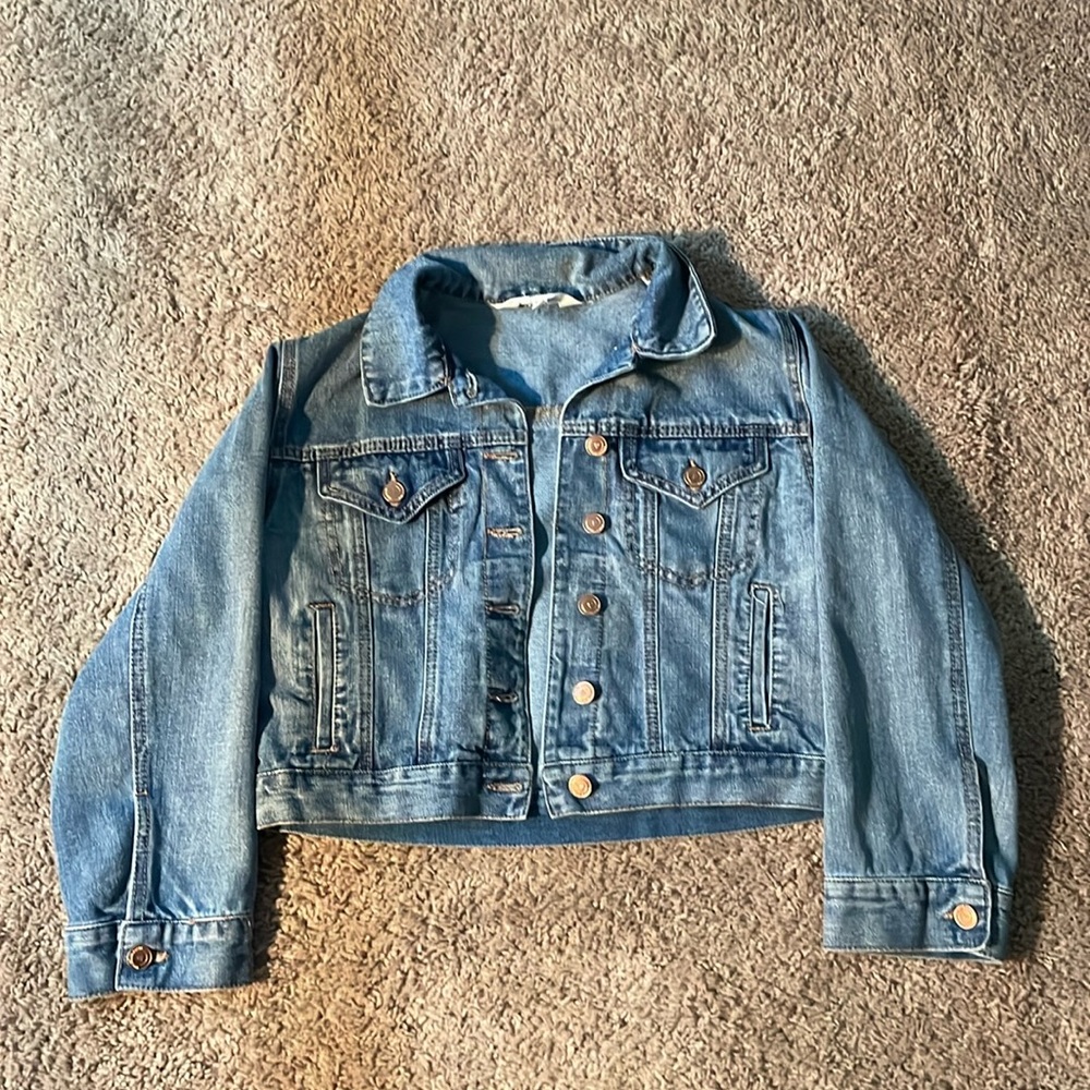 Women’s jean jacket